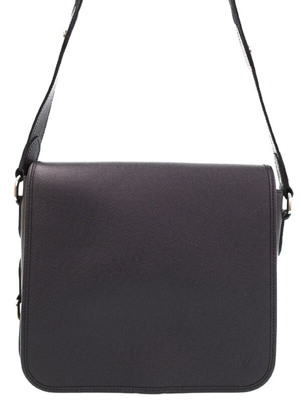 Louis Vuitton Taiga Andrei Shoulder Bag